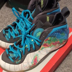 Nike Multicolor Athletic Shoes